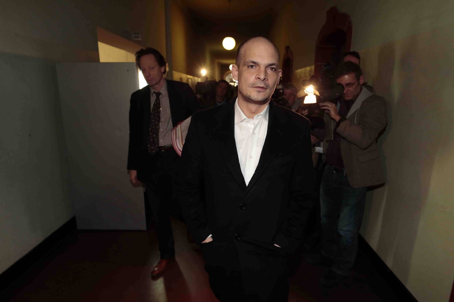 Premiere für Tewaag Er ist freiwillig vor Gericht