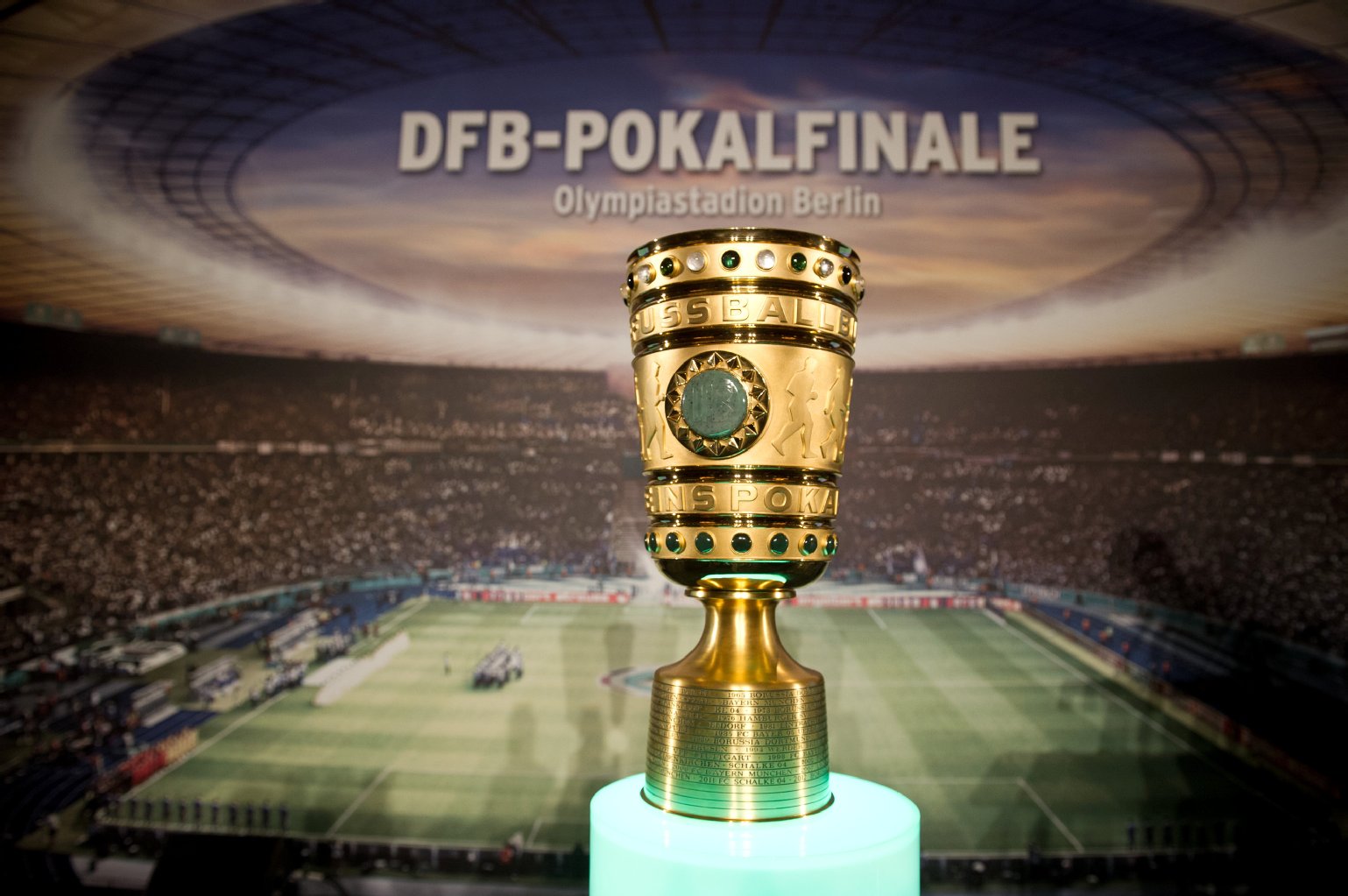 DFB-Pokal Endspiel Borussia Dortmund gegen den FC Bayern Der KURIER verlost dreimal zwei Tickets