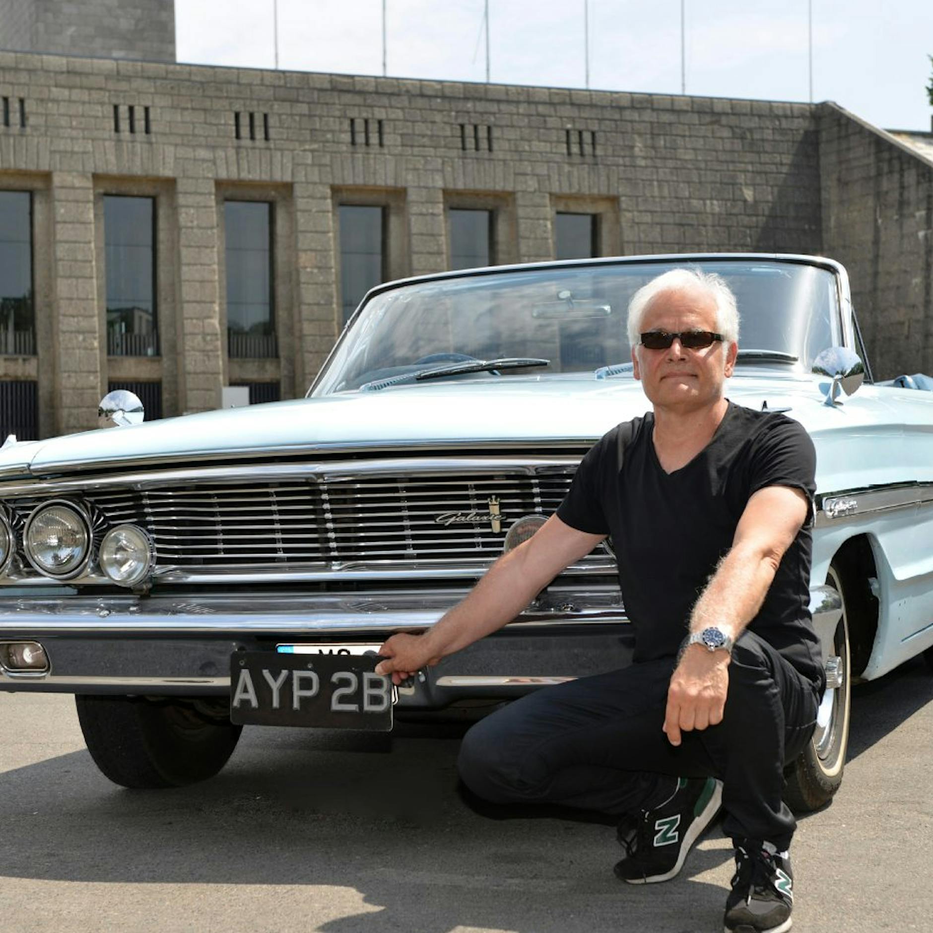 Guck mal, Mick, dein Auto ist schon da …