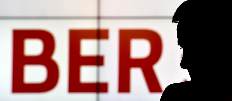 Die Schnaps-Lager der Duty-Free-Shops haben die aufwendige Brandschutzanlage überhaupt erst notwendig werden lassen.