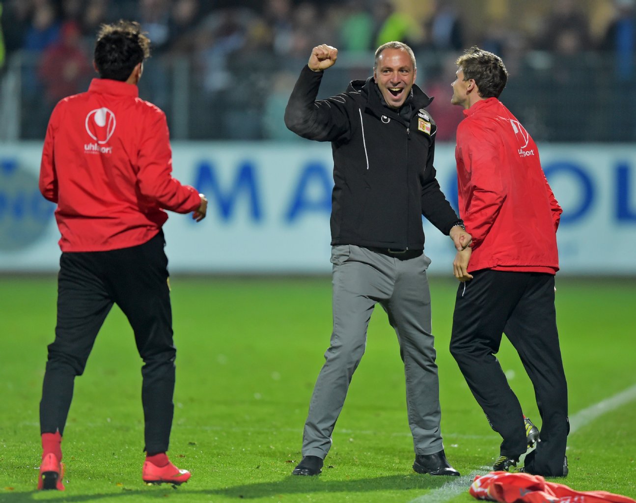 Sehr zur Freude von Trainer Norbert Düwel....