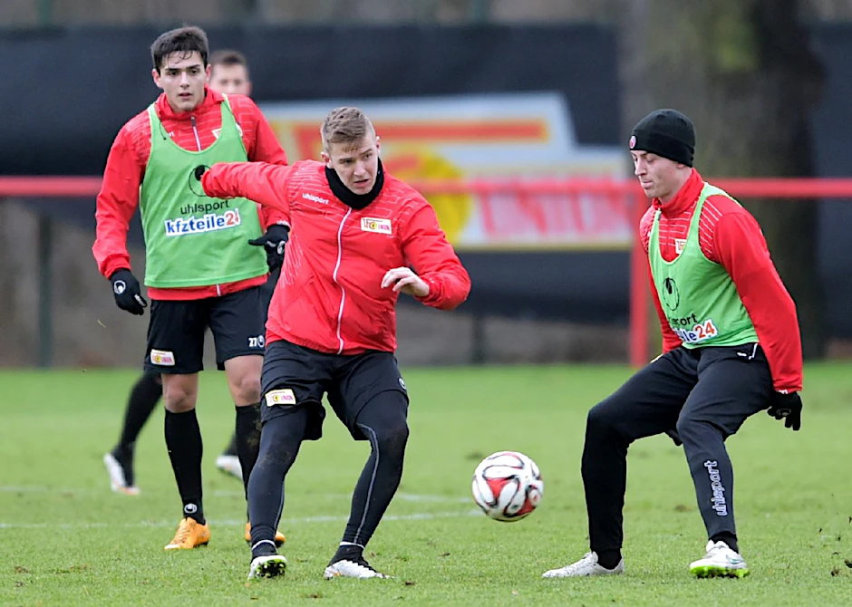 Martin Kobylanski (M.) gibt im Training alles, in der Rückrunde soll für ihn alles besser laufen.