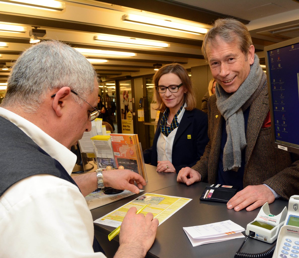 Image - Bus statt Bentley: Ex-Senator Ulrich Nußbaum fährt jetzt mit der BVG