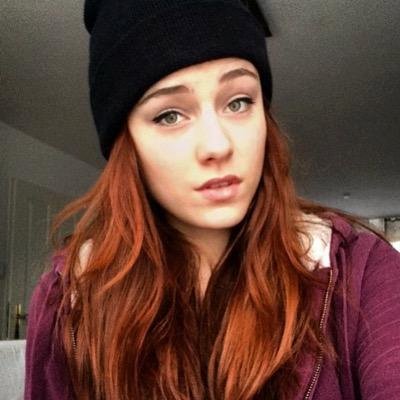 Naina hat sich nach dem Sturm, den sie mit ihrem Tweet entfacht hat, erstmal eine Twitter-Pause verordnet. In Zukunft wolle sie einbisschen mehr darauf achten, was sie twittert, sagte Naina bei TV Total.