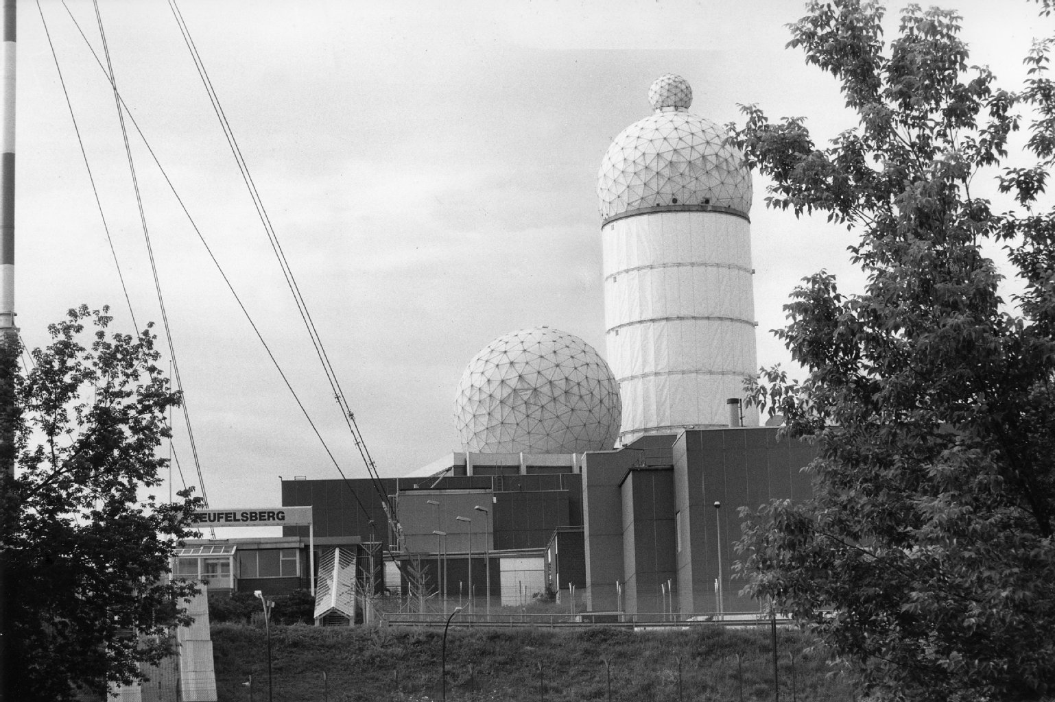 ... auf dem Teufelsberg in den Ostblock.