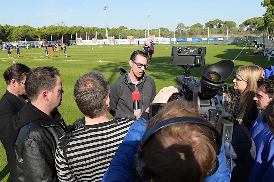 Manager Michael Preetz stand am Donnerstag im Trainingslager Rede und Antwort stand.