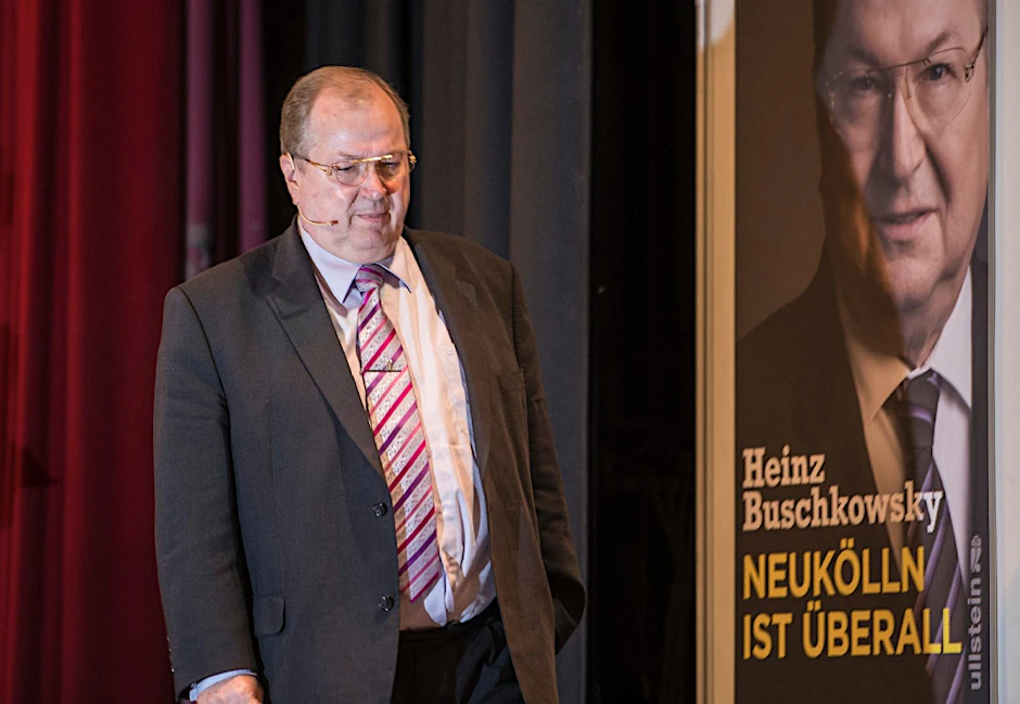 Bezirksbürgermeister Heinz Buschkowsky stellte 2012 sein Integrationsbuch „Neukölln ist überall“ vor. Es wurde ein Bestseller.