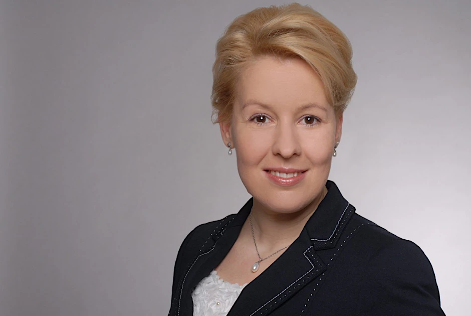 Buschkowskys hat seine Nachfolgerin Franziska Giffey (36) schon seit Monaten auf den neuen Job vorbereitet.