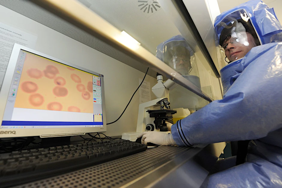 Ebola-Viren konnten bei der Patientin nicht festgestellt werden - doch die Ärzte nehmen weitere Untersuchungen vor.