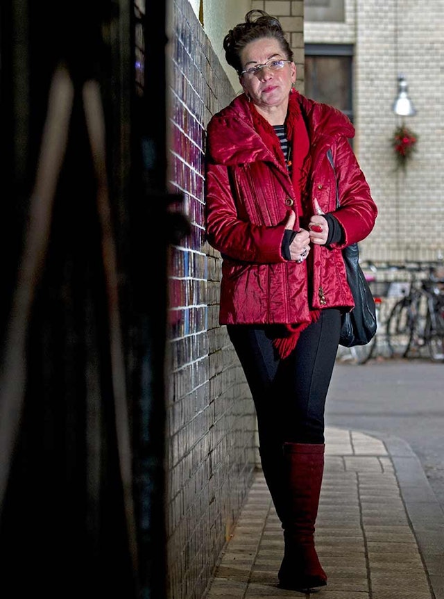 Gabriele (54) und ihr ungewöhnlicher letzter Wille Als Leiche am Alex