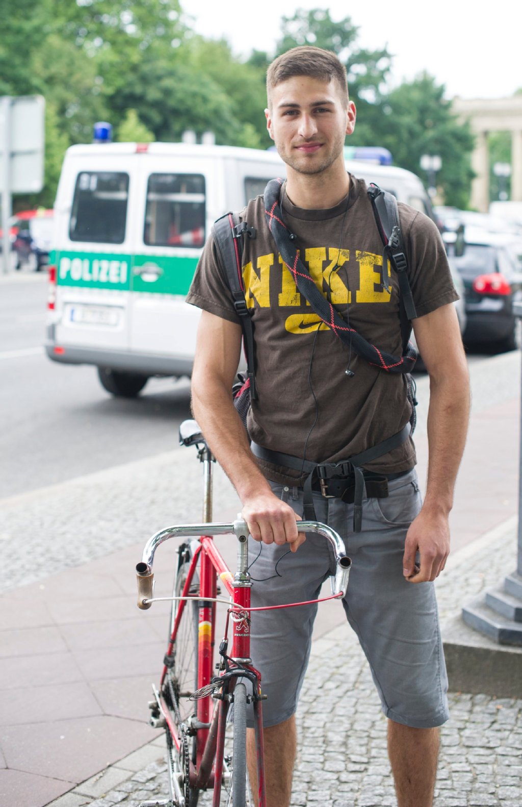 Elektrotechnik-Student Johannes (24) soll bei Rot gefahren sein. „Es war gelb“, sagt er.