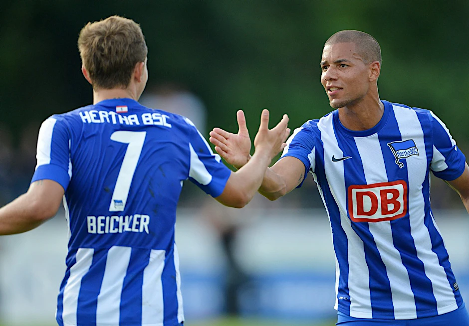Marcel Ndjeng verabschiedet sich von Hertha und geht zum SC Paderborn in die zweite Liga.