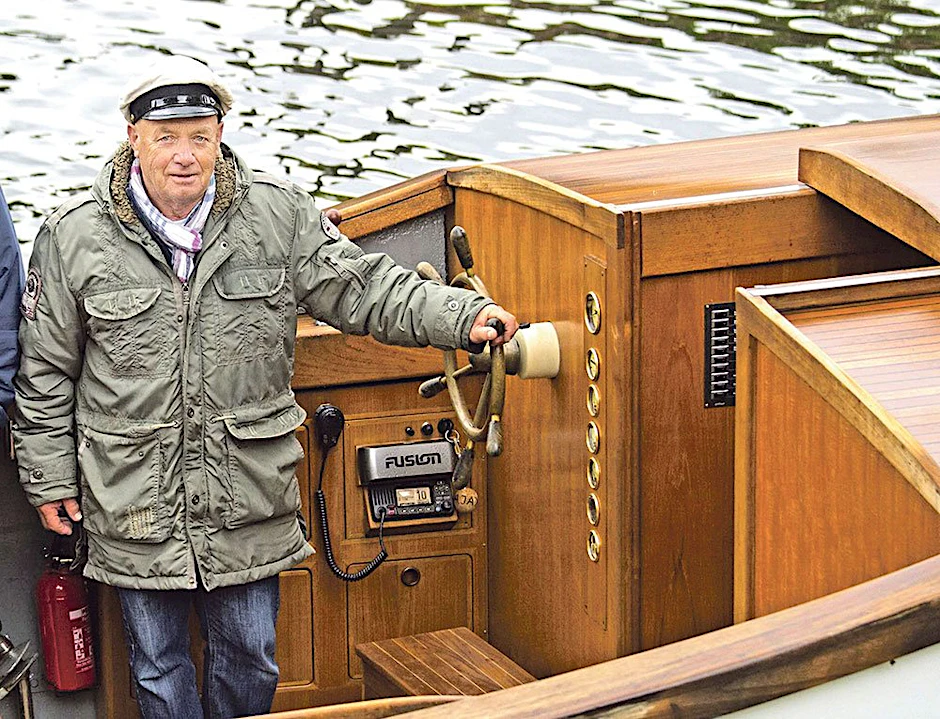 Kapitän Klaus Seidel schipperte mit dem Bundespräsidenten und der Queen über die Spree.