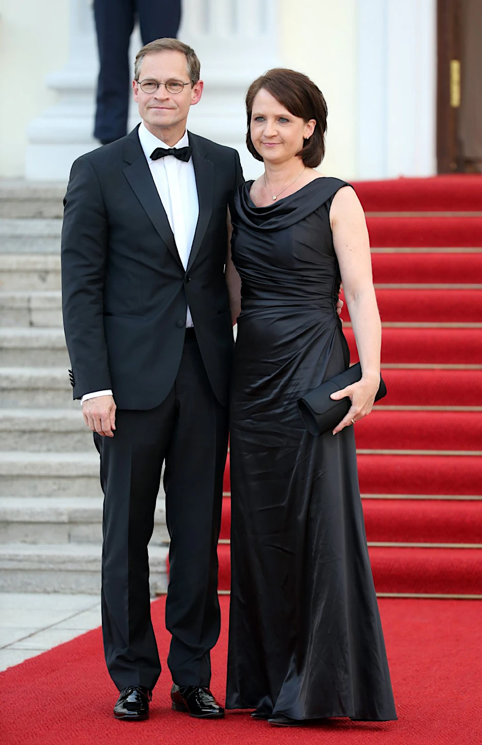Michael Müller nebst Ehefrau Claudia besucht die Queen.