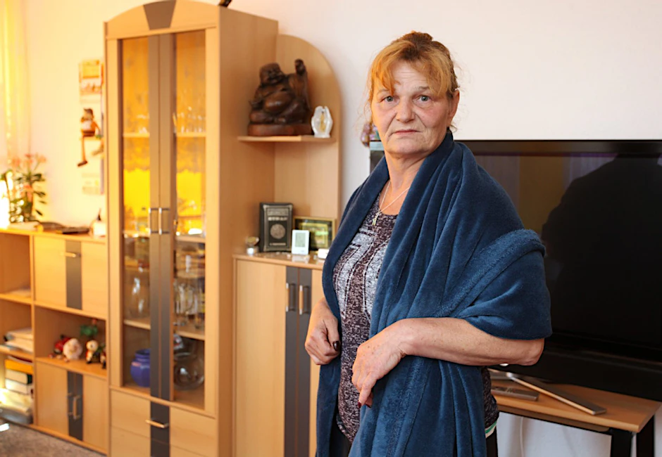 Nachbarin Fatima Oy (52).