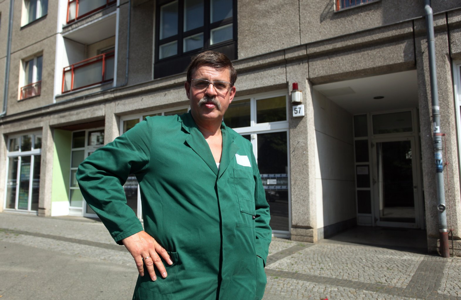 Mieter Volker Triest hat sich geeinigt. Von der Abfindung will er sich eine kleine Eigentumswohnung kaufen.