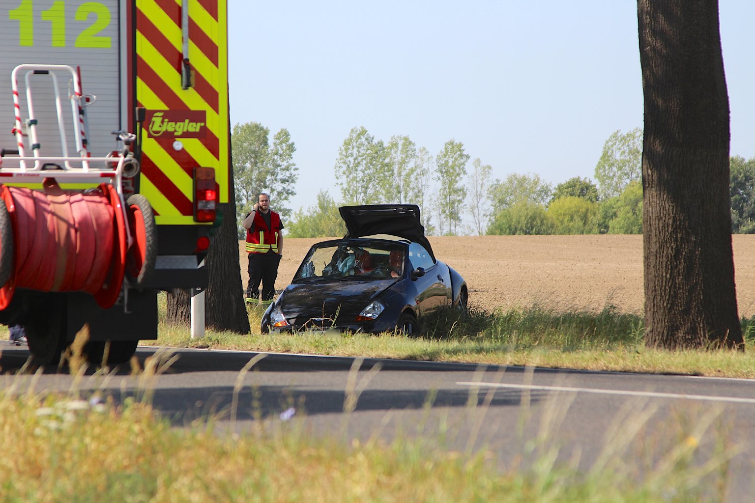 Das Fahrzeug war nur noch Schrott.