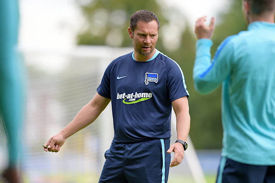 Herthas Trainer fordert von seinen Profis Mut in der BVB-Hölle ...