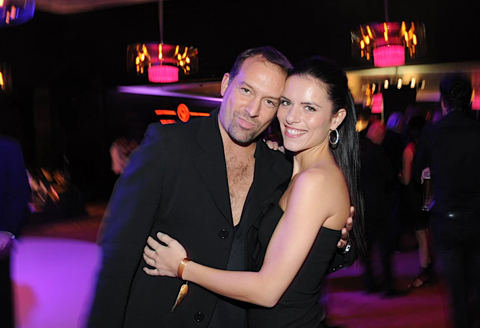 Da waren sie noch glücklich: Tenor Björn Casapietra und seine Frau Anne-Sophie, 2011 bei der „Goldenen Henne“