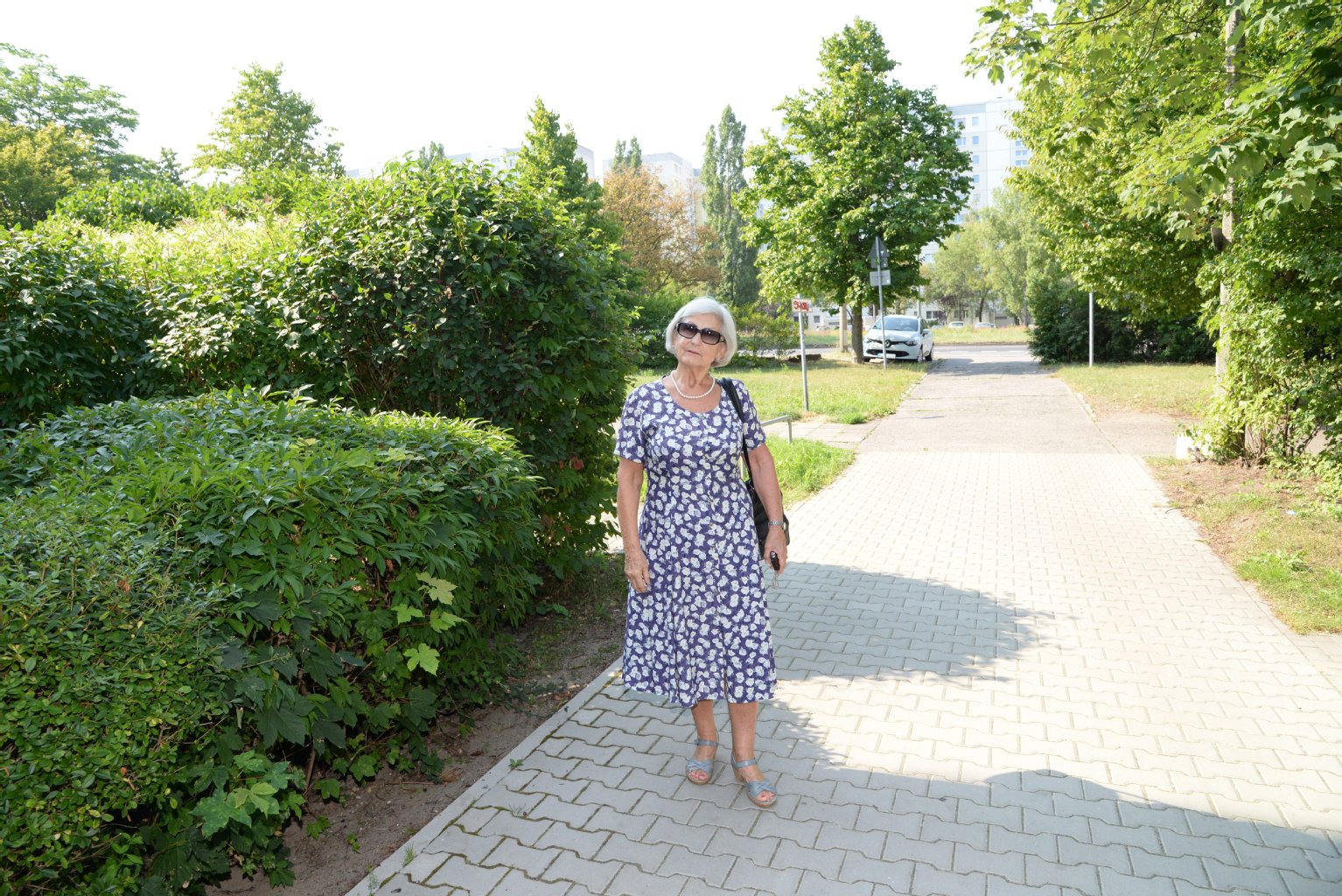 Elfriede Päthe (79) fürchtet, dass die Neubauten dunkle Höfe bilden – wie früher am Ostbahnhof, von wo sie 1964 herzog.