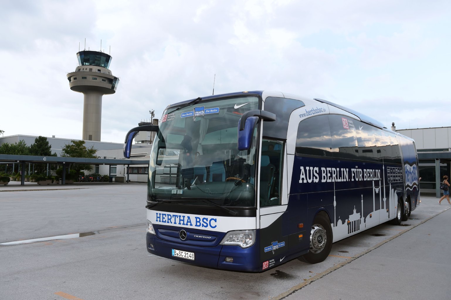 Ein Archivbild des Hertha-Teambusses.