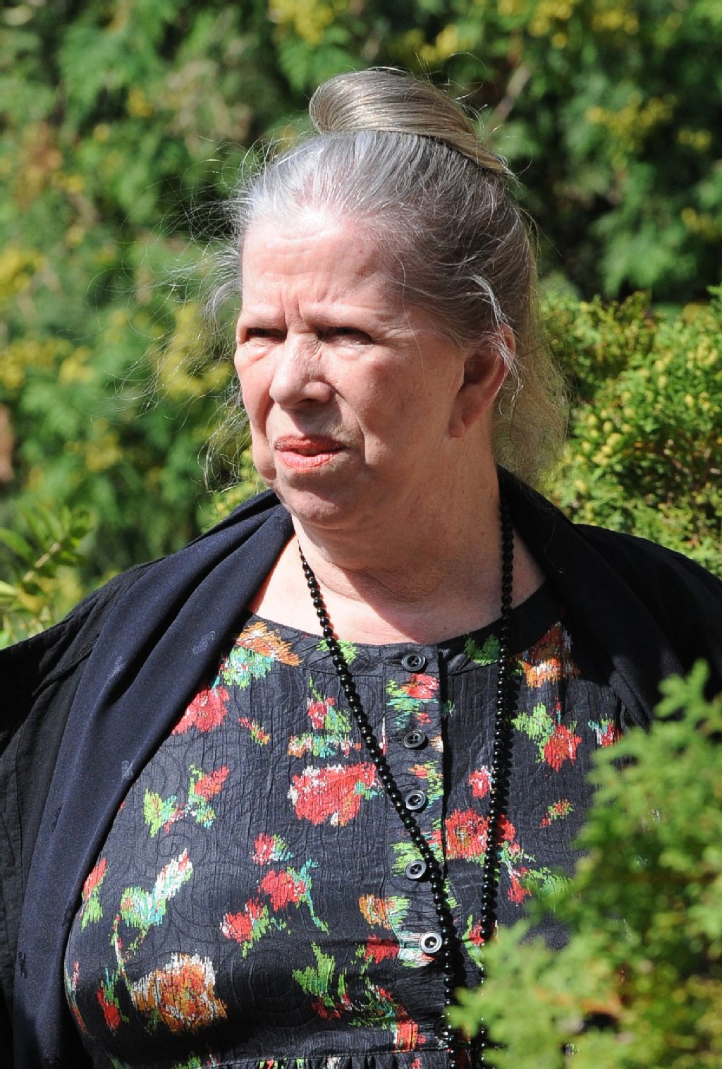 Barbara BrechtSchall Jetzt ist sie bei Papa Bert