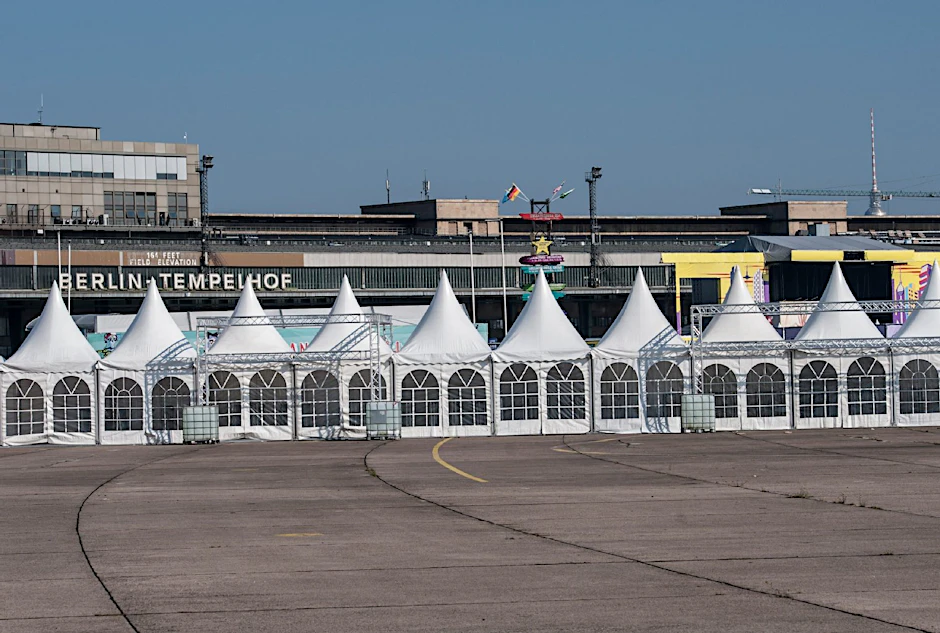 Zelte des Lollapalooza bald für Flüchtlinge?
