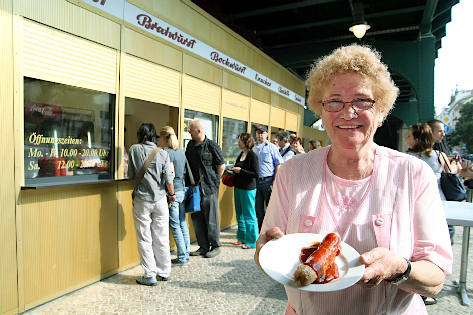 Damen vom Grill: Waltraud Ziervogel...