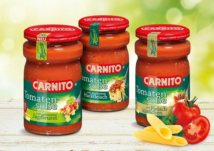 Stefan Henseke, Stellv.-Lokalchef: Ich habe es probiert: Im Westen Geborenen Spaghetti mit Carnito aufzutischen. Das Ergebnis: Muss-ich-das-aufessen-Blicke. Kein Wunder: Ich kenne keine andere Tomatensauce, die so wenig nach Tomate schmeckt, riecht und aussieht (eher dunkelorange als rot). Aber für mich schmeckt Carnito nach – Kindheit. Bis heute kommt ab und zu der Heißhunger durch. Auf Carnito. Leider hat jetzt die Neuzeit auch nach Carnito gegriffen. Den Klassiker mit den zerrissenen Rindfleischfetzen im Tomaten-Etwas gibt es nicht mehr. Dafür mit Hackfleisch. Und vor Carnito (von Keunecke) mit gebratener Jagdwurst habe sogar ich Angst.