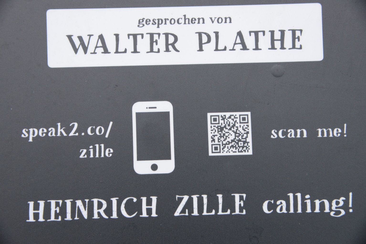 Walter Plathe intoniert Heinrich Zille.