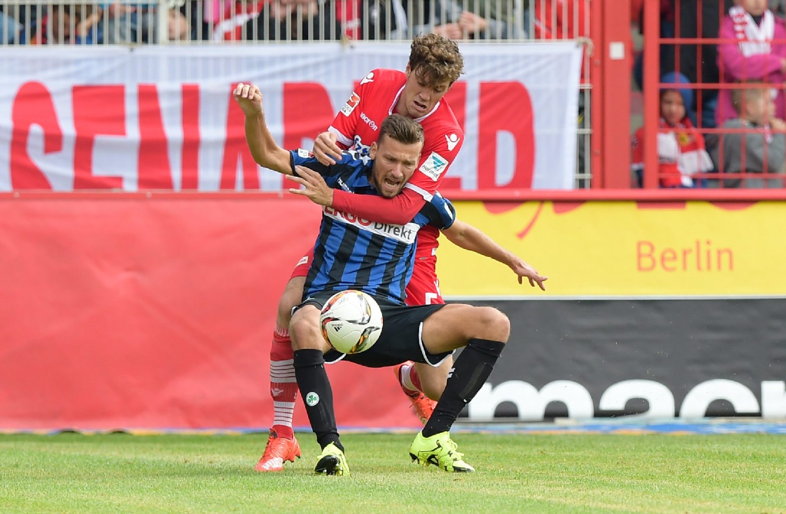 Union zu Hause gegen Fürth. Die Eisernen wollten nach der tollen Premiere für den neuen Trainer Lewandowski gegen die Franken das nächste Erfolgserlebnis. Benjamin Kessel legte sich dafür gegen Tom Weilandt mächtig ins Zeug.