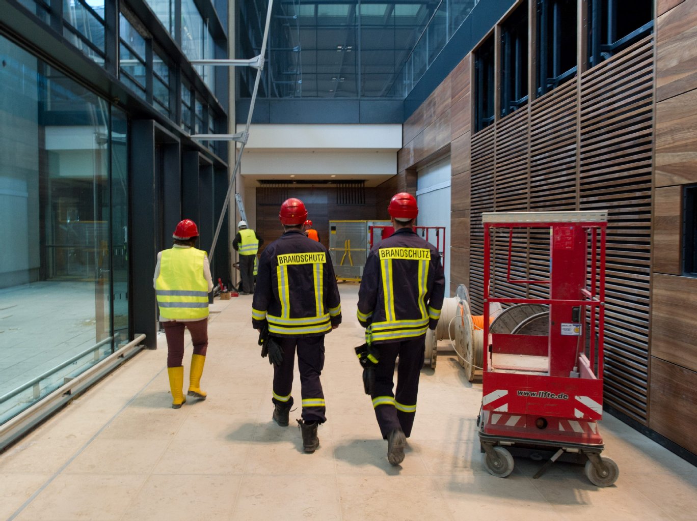 Brandschutz und Entrauchung sorgten für Dauer-Pannen.