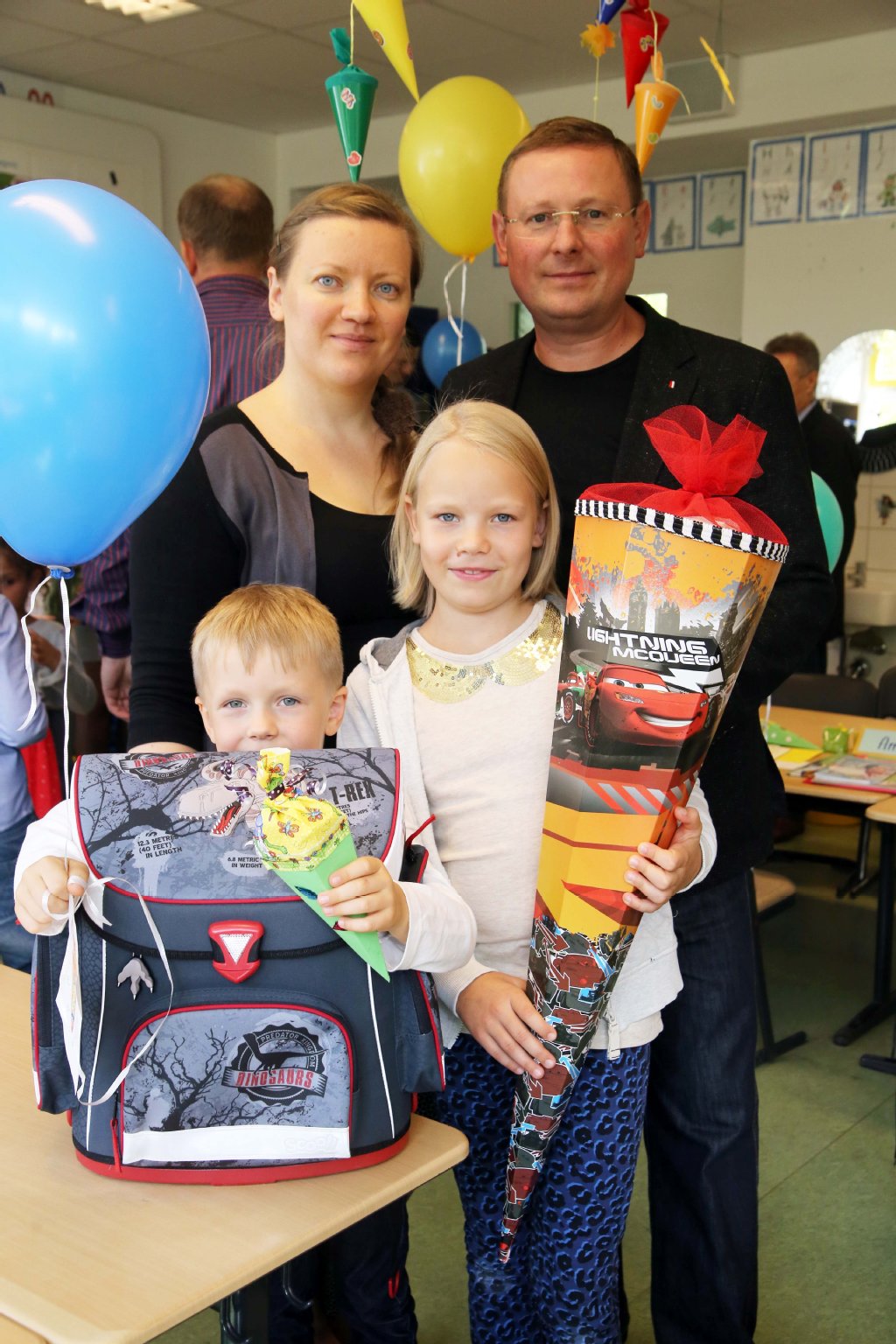 Sophia (9) und Marc (6) aus Lichtenberg mit den Eltern Tatjana (34) und Vladimir (38).