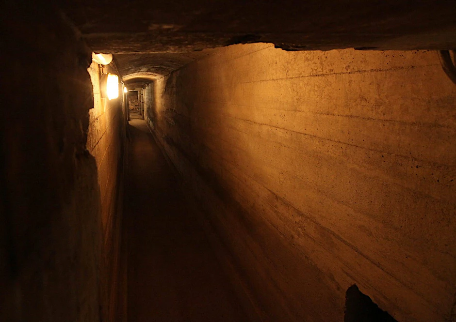 In einem solchen Tunnel soll der Nazi-Goldzug sein.