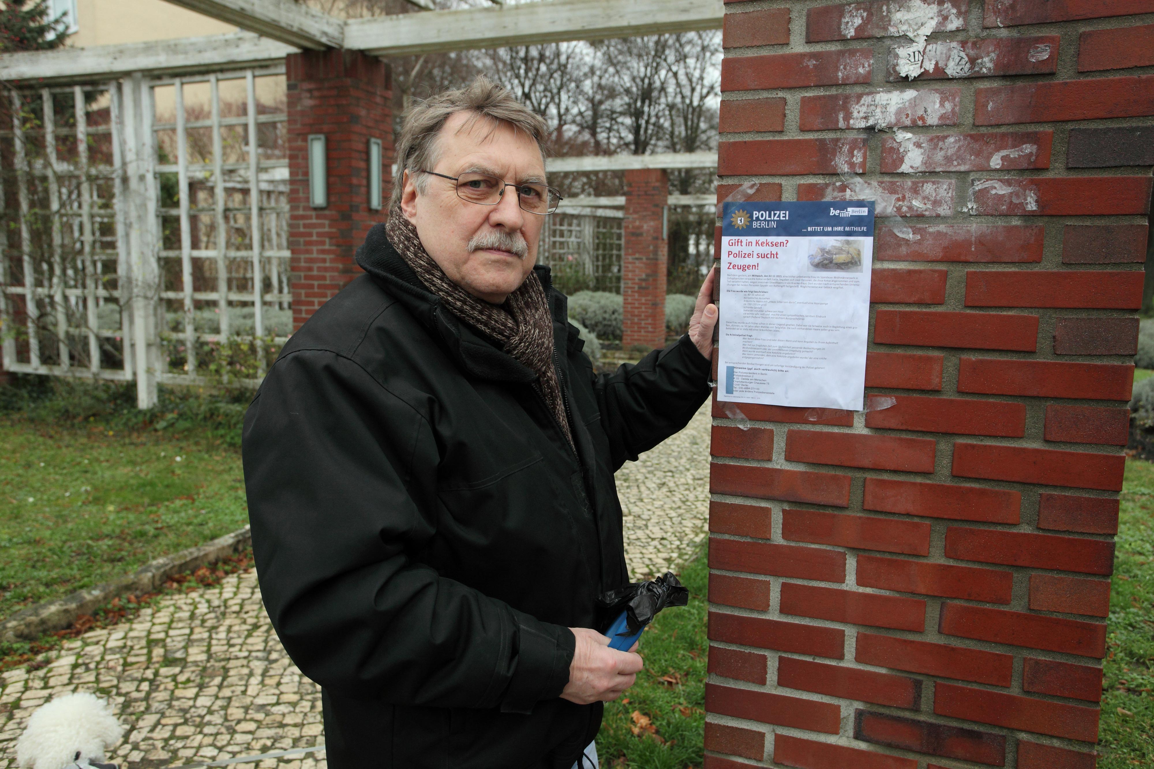 Bernd Titelius (68) glaubt, dass die Parkhexe krank ist. „Von der lasse ich mir die Vorfreude auf Weihnachten nicht nehmen“. 