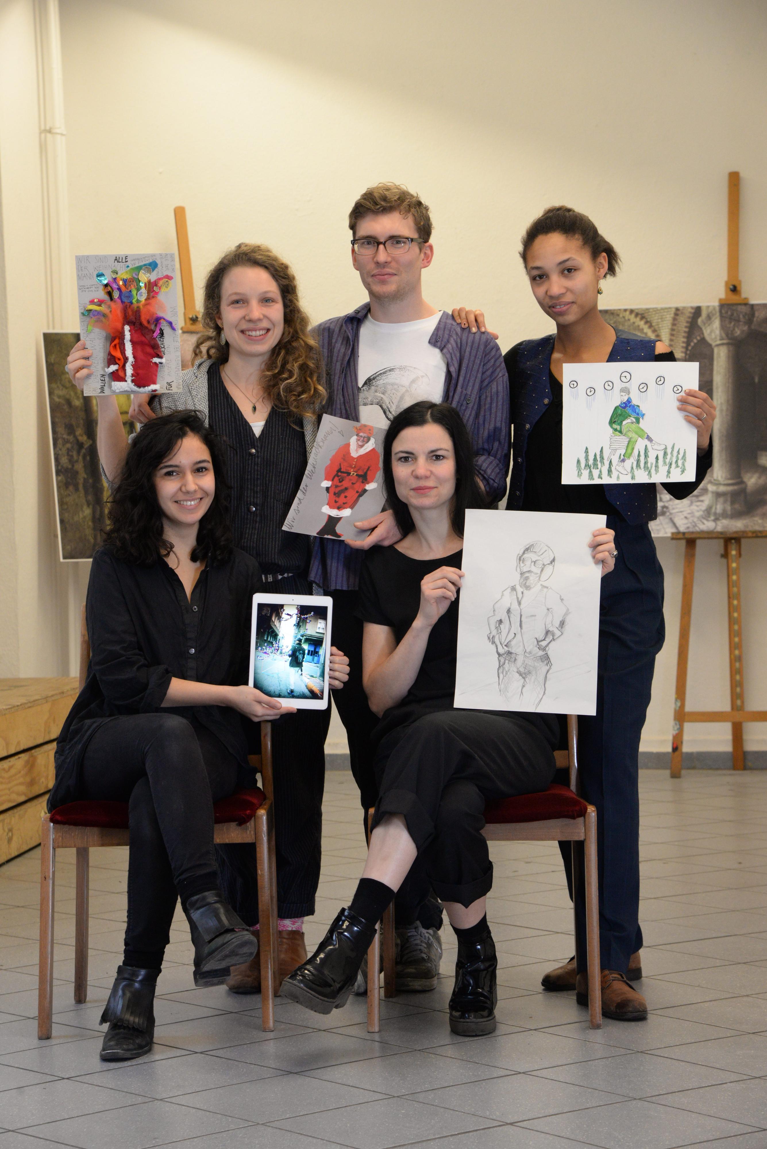 Sama Gedik (26), Hannah Schorch (25), Joshua Regitz (27), Anna Franziska Michel (37) und Rachel Eguakun (27)