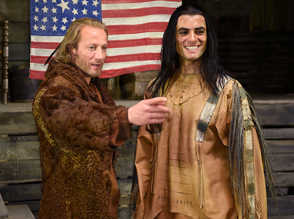 Wotan Wilke Möhring als neuer Old Shatterhand und Nik Xhelilaj als RTL-Winnetou. 