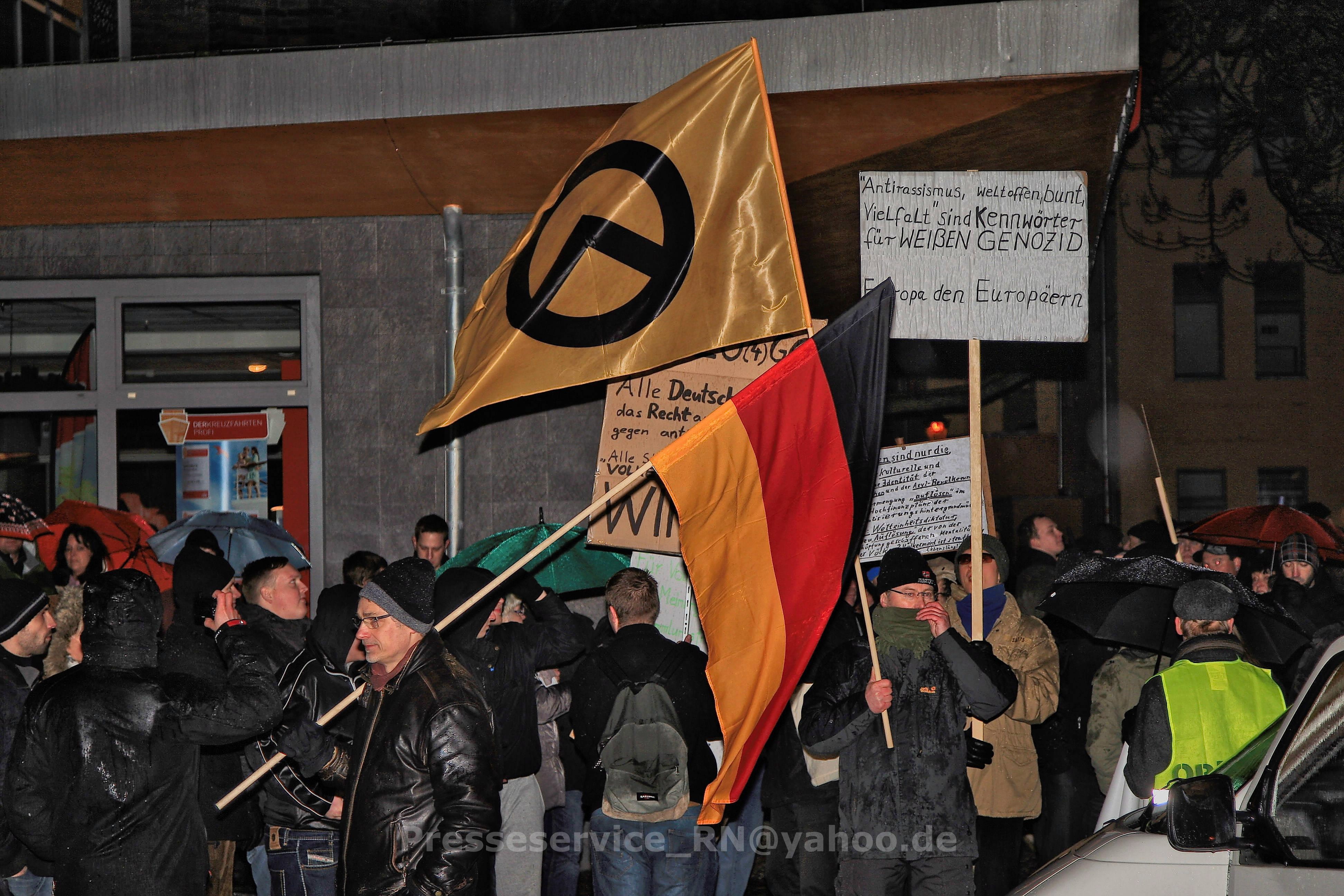 Nach Suspendierung eines Ex-SEK-Beamten jetzt ein internes Schreiben: Polizei warnt sich  selbst vor Reichsbürgern