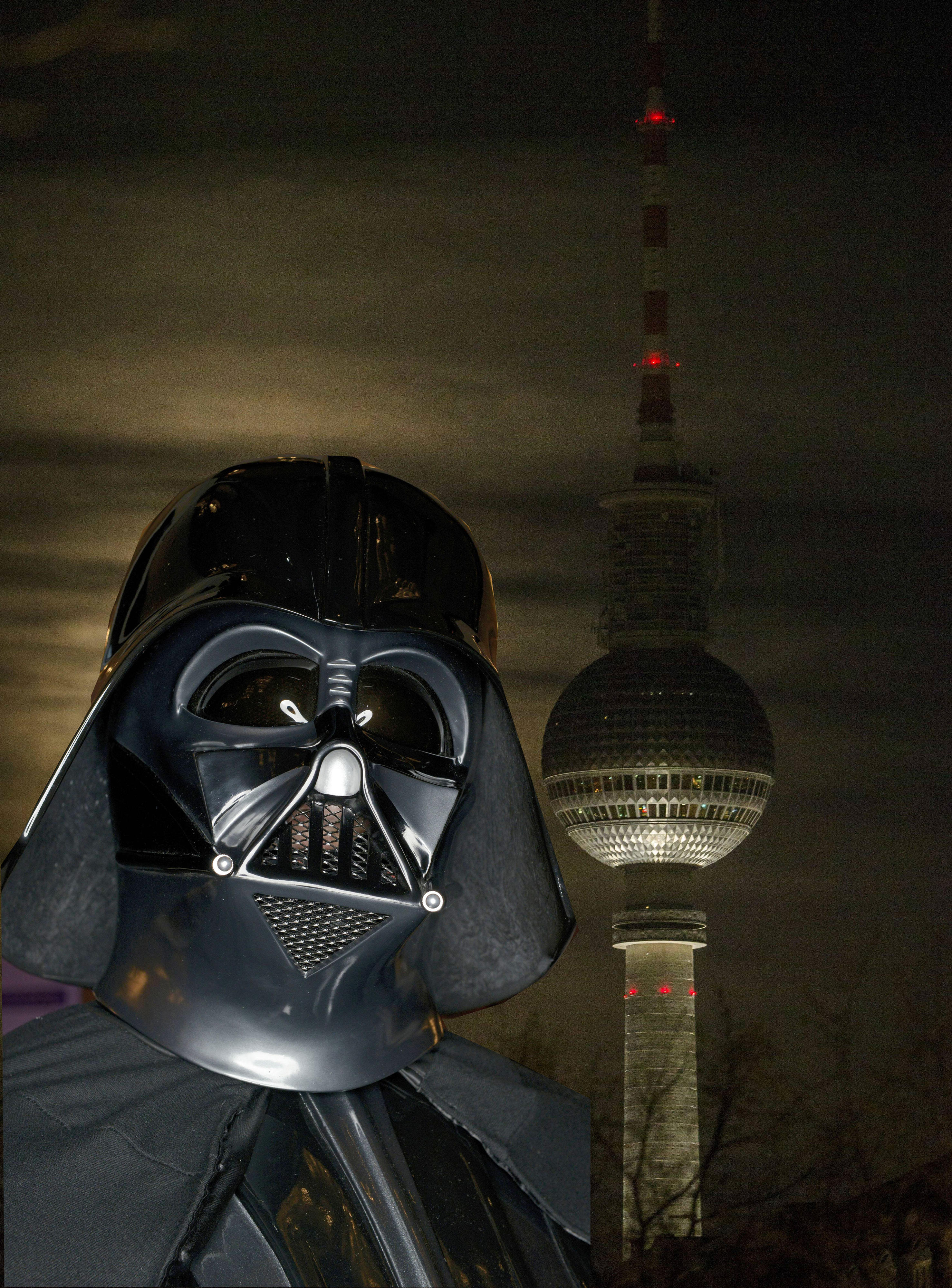 Image - Ungewöhnlichste Fahndung des Jahres: Berliner Polizei sucht nach Darth Vader