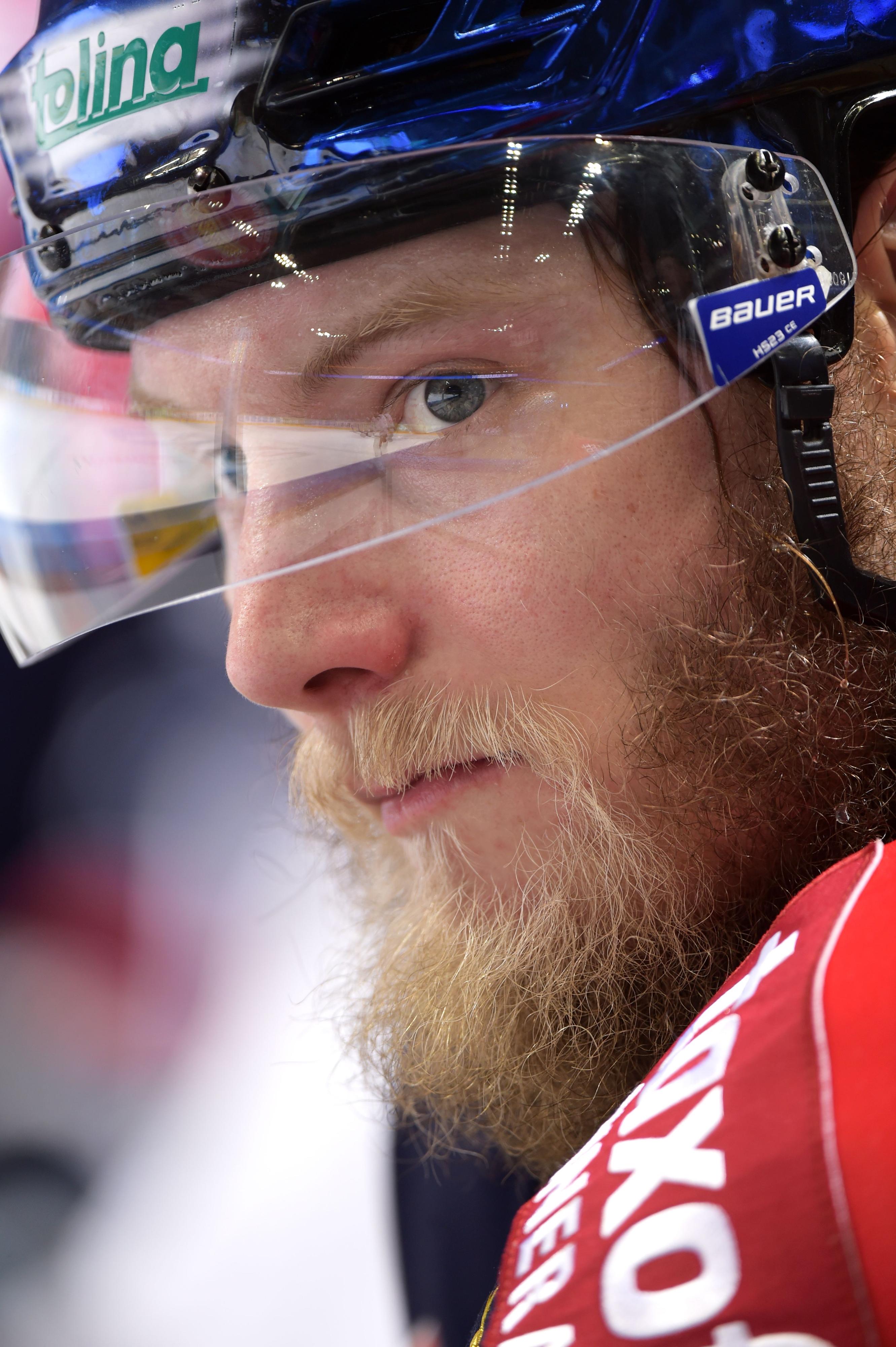 Gestatten, Florian Busch Die Allzweckwaffe der Eisbären