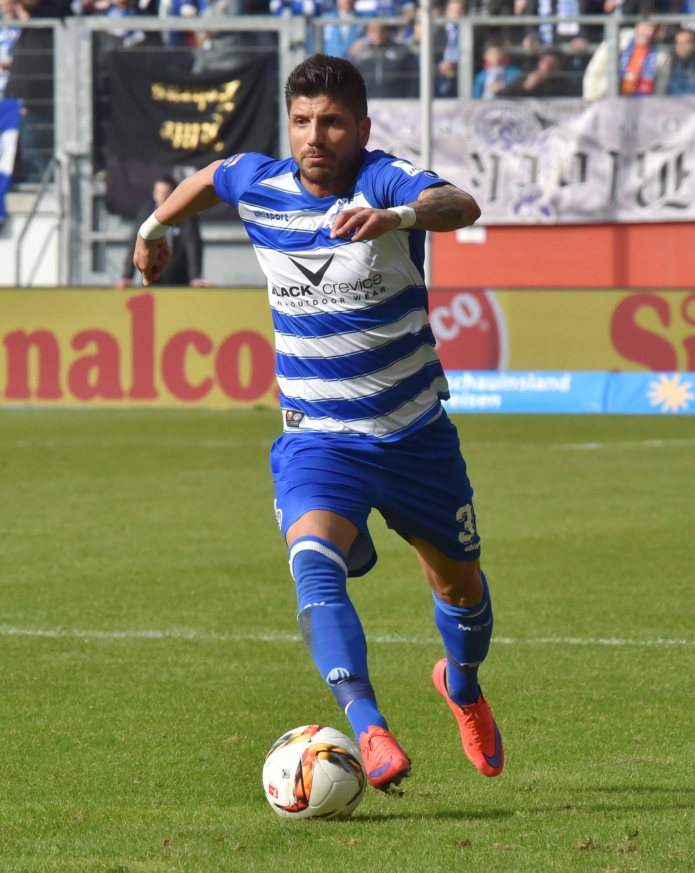 ExUnioner Baris Özbek Bei den Eisernen lobt er nur die Fans...