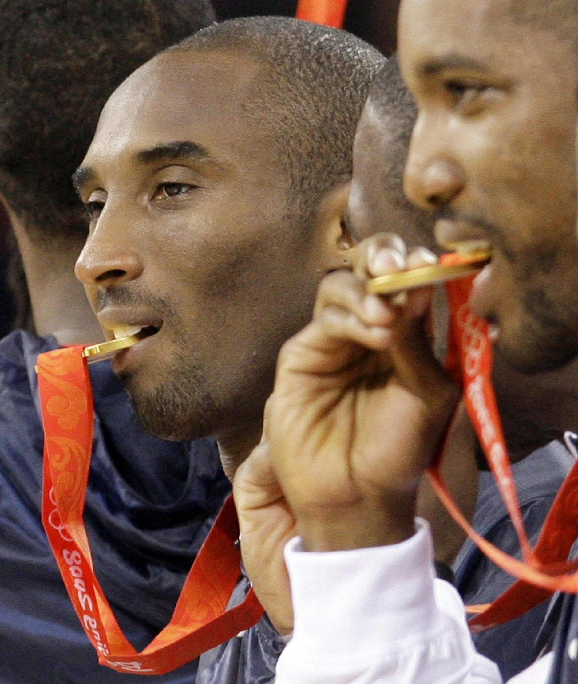 Kobe Bryant Eine große Karriere in Bildern und Zahlen