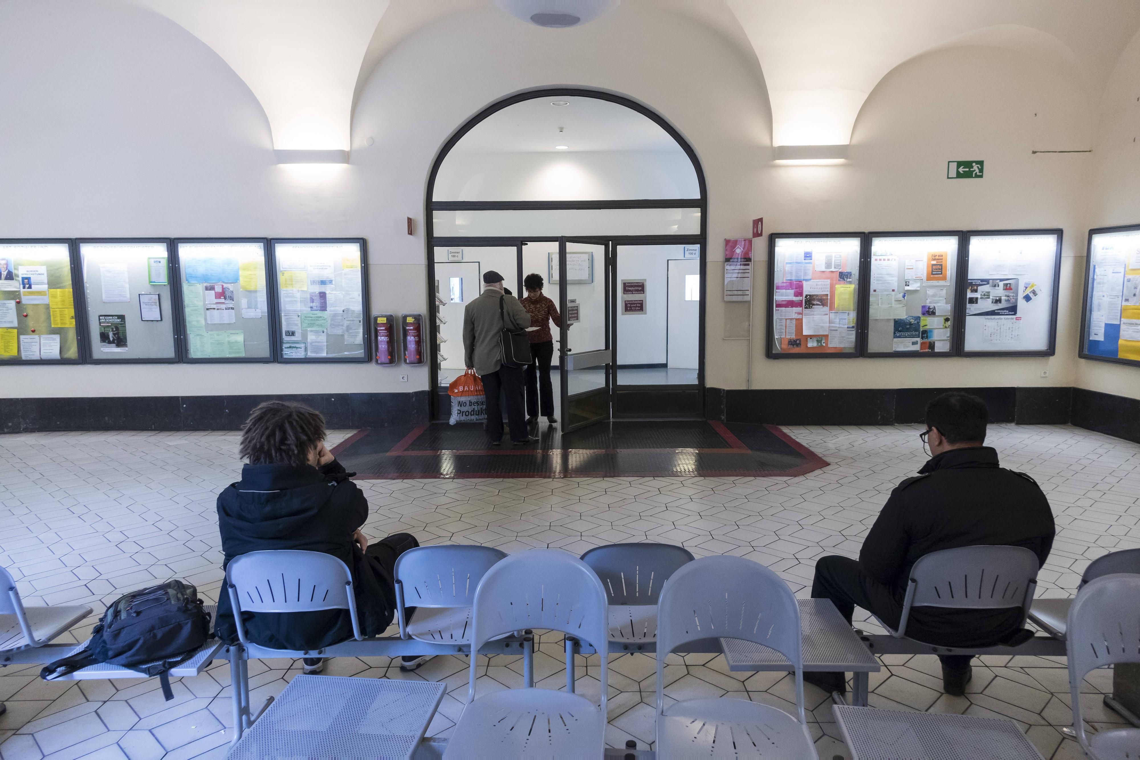 Image - EU-Studie: So schlecht arbeiten Behörden in Berlin. Selbst Ankara und Dortmund schneiden besser ab, schlechter nur Rom, Palermo, Neapel