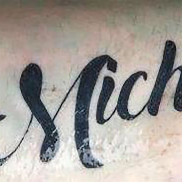 Elbe-Leiche: Wer ist der Tote mit dem „Michaela“ -Tattoo?