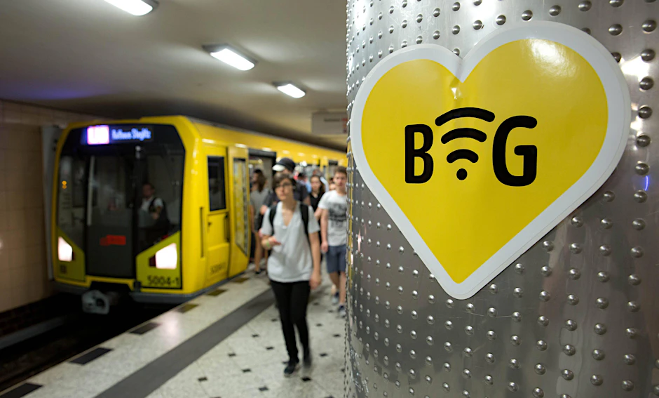 In der U-Bahn mal schnell ein Video streamen - hierfür braucht es schon ein gut funktionierendes Mobilfunknetz.