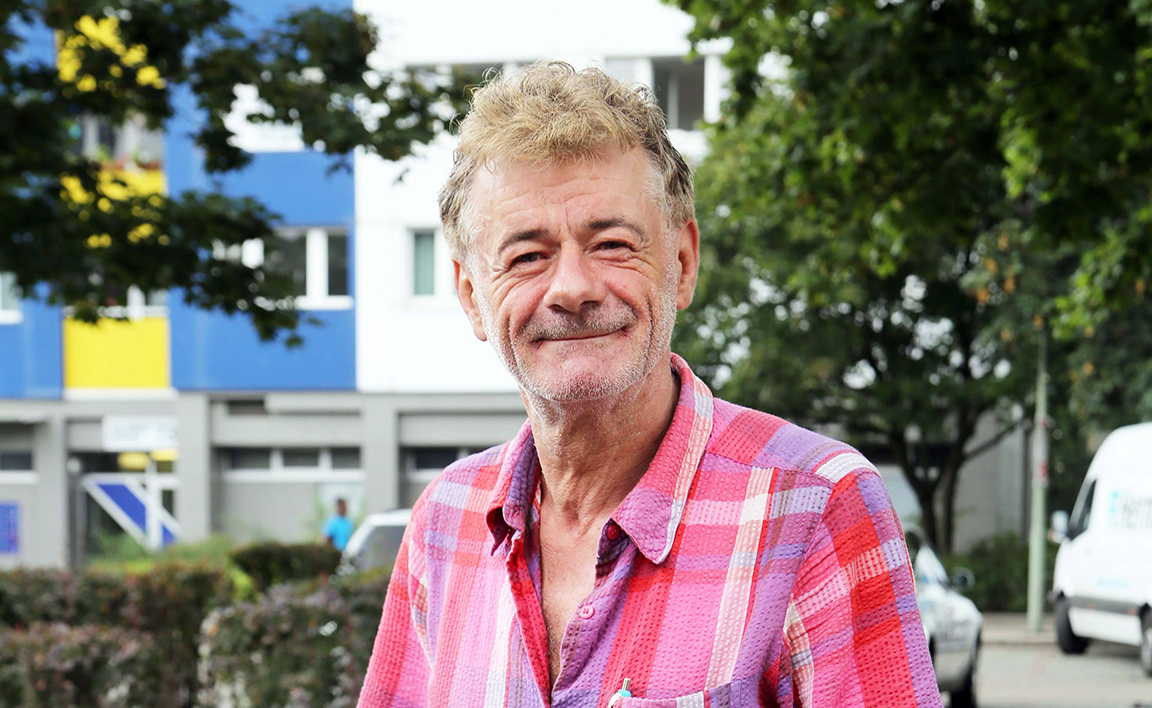 Dieter (61)