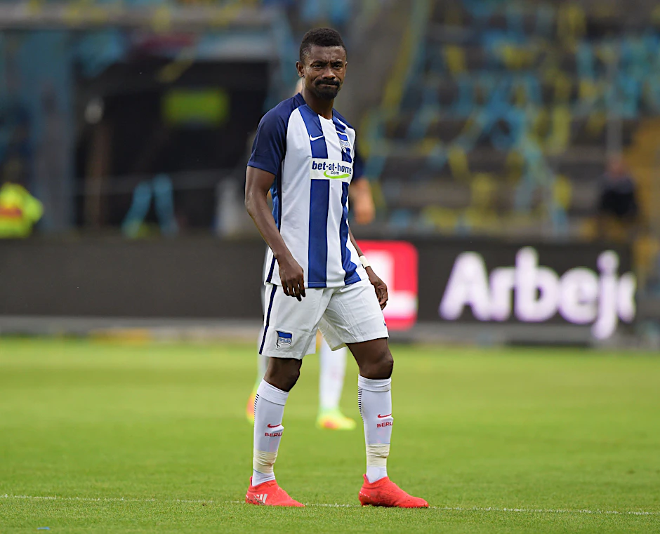 Salomon Kalou fehlt Hertha mindestens für ein paar Tage. Jetzt ist er bei seiner Familie an der Elfenbeinküste.