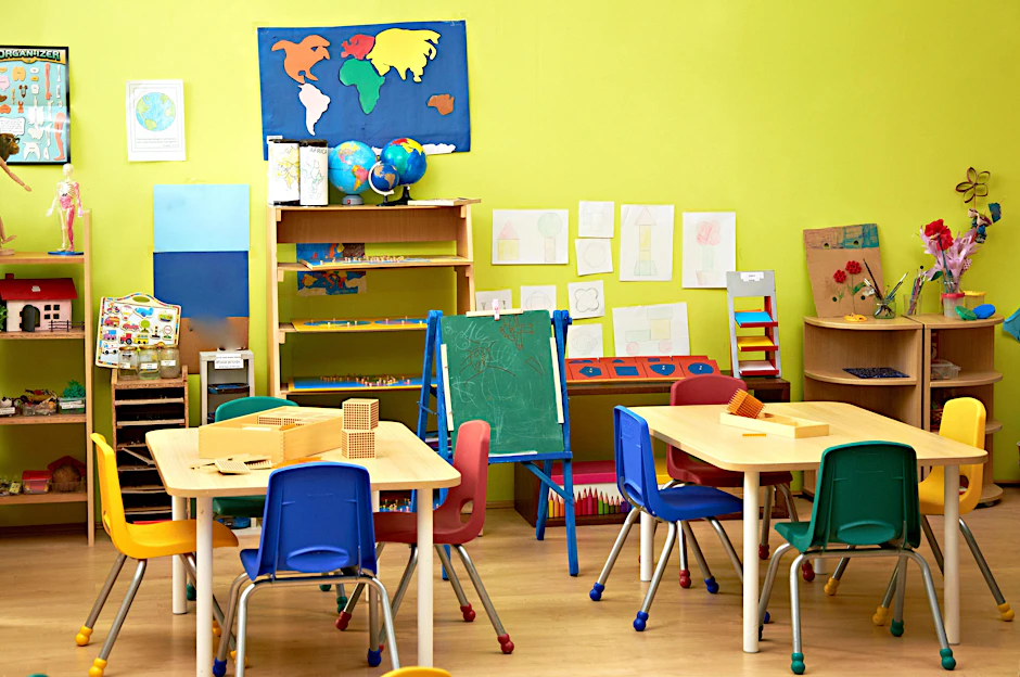 Ab heute füllen sich die Räume wieder mit Kinderlachen. Der Senat hat viel Geld investiert, damit jedes Kind einen Platz bekommt. 