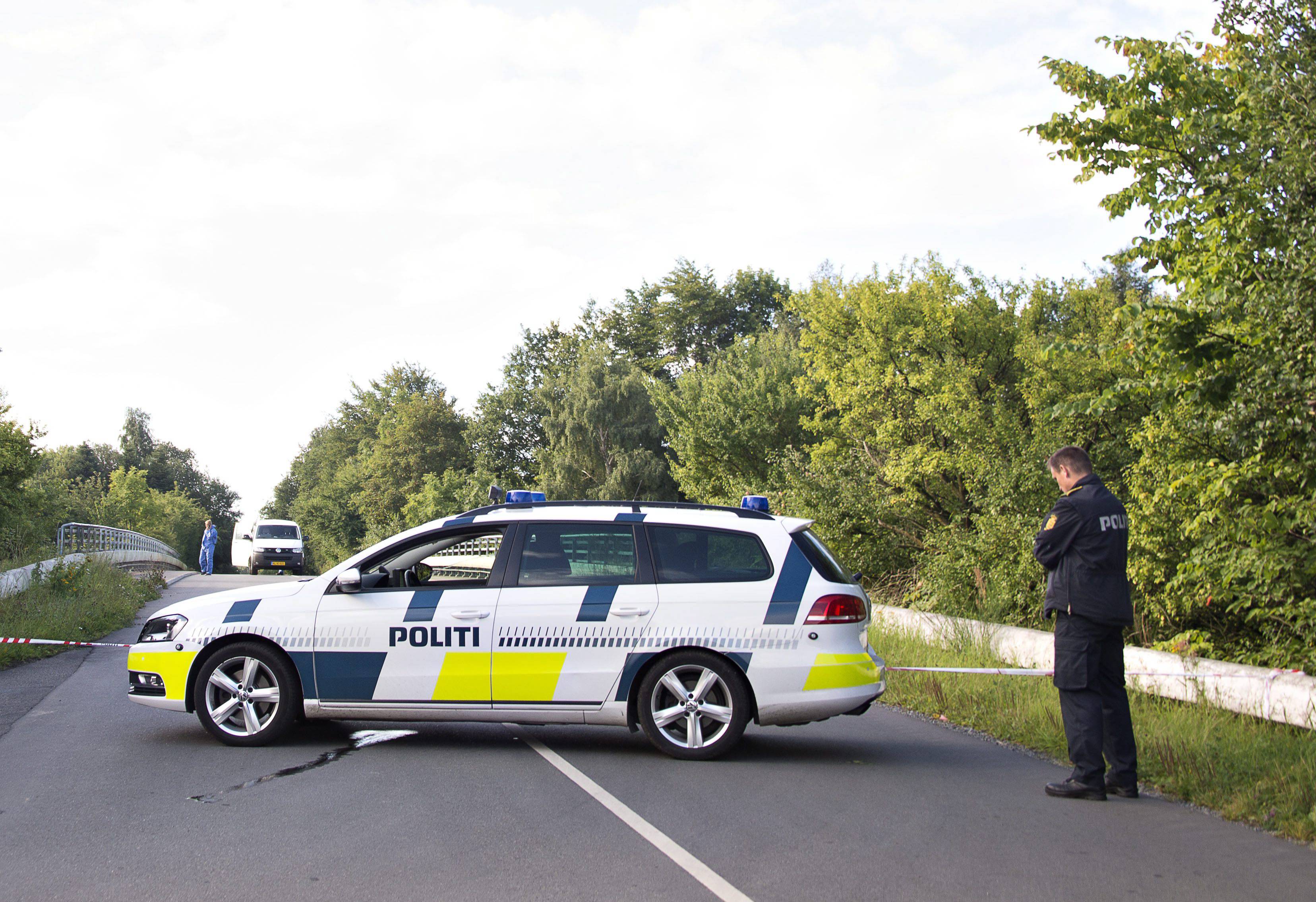 Dänische Insel Fünen: Unbekannte werfen erneut Steinklötze von der Autobahnbrücke, töten damit eine Autofahrerin und verletzen ihren Mann schwer