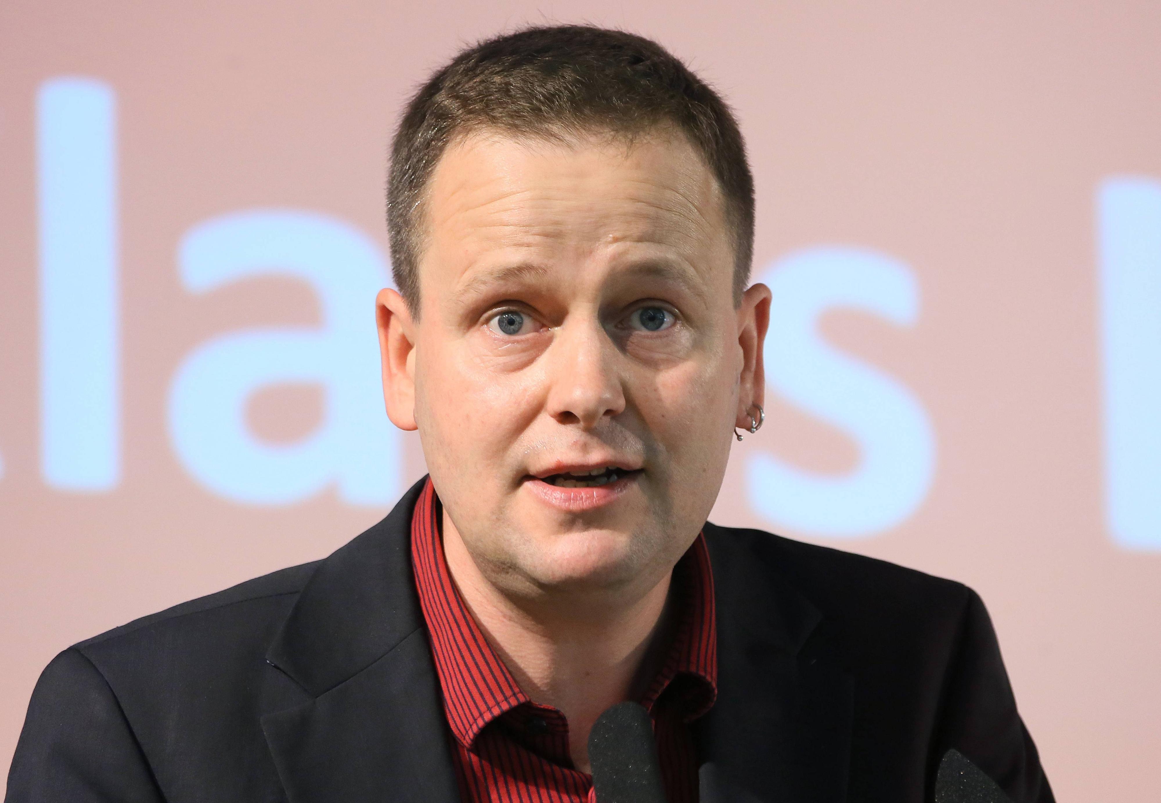 Linken-Spitzenkandidat Klaus Lederer liegt jetzt bei 15 Prozent. Damit hätte Rot-Rot-Grün eine saubere 57-Prozent-Mehrheit.